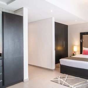 Studio executive con letto king size